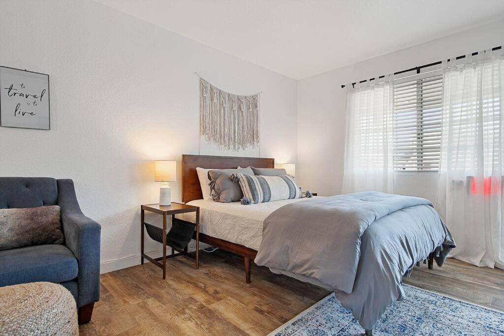 Couples Studio 1 W Full Kitchen Apartment Оукхърст Екстериор снимка